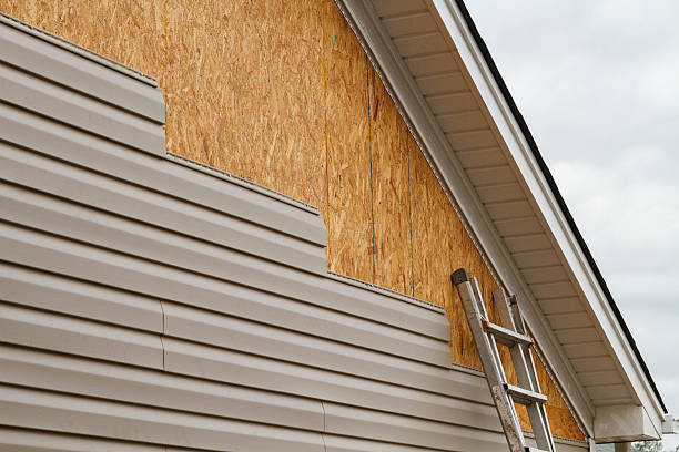 24/7 Emergency Storm Damage Siding Repair experts in McGrady, NC